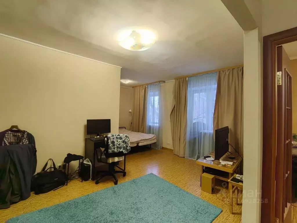 2-к кв. Тюменская область, Тюмень ул. Хохрякова, 80 (41.5 м) - Фото 1