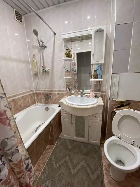 1-к. квартира, 40 м, 7/9 эт. - Фото 0