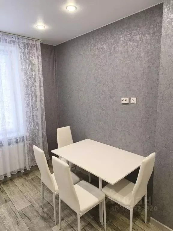 1-к кв. Тюменская область, Тюмень ул. Республики, 204к7 (38.3 м) - Фото 2