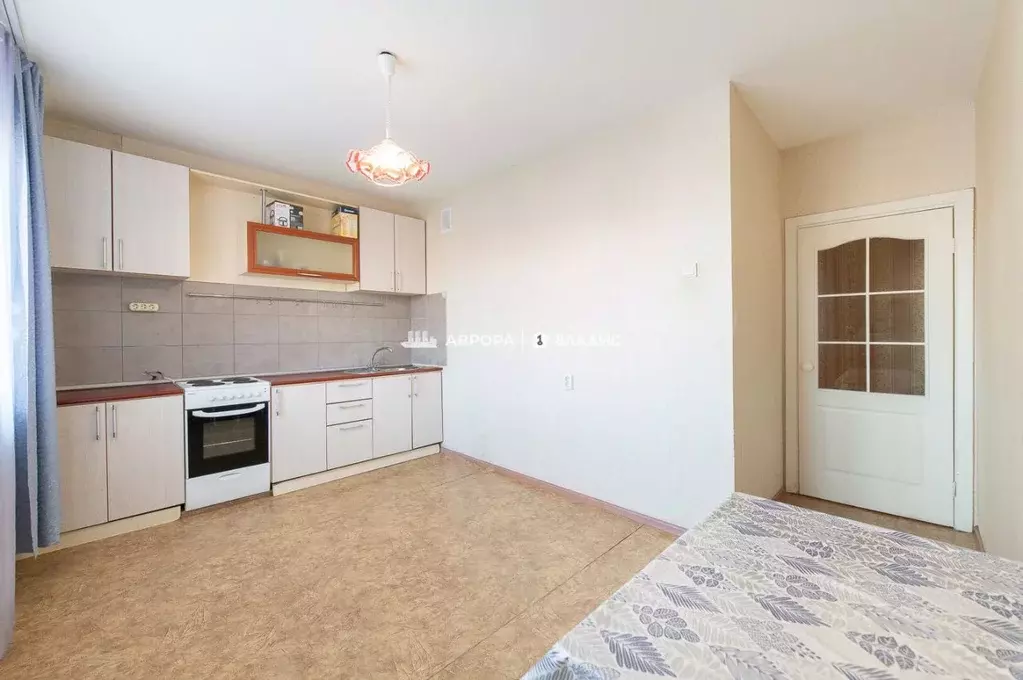 2-к кв. Челябинская область, Магнитогорск ул. Труда, 27/1 (65.2 м) - Фото 1