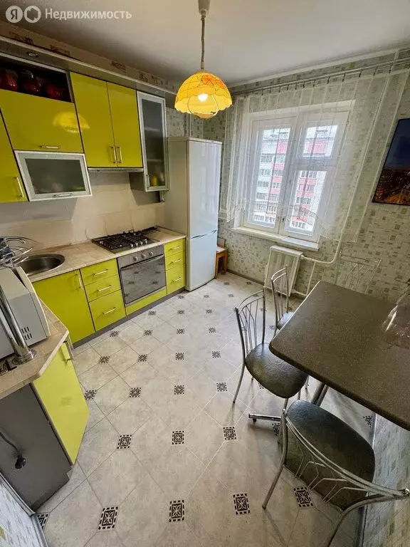 3-комнатная квартира: Смоленск, улица Попова, 138 (71.3 м) - Фото 2
