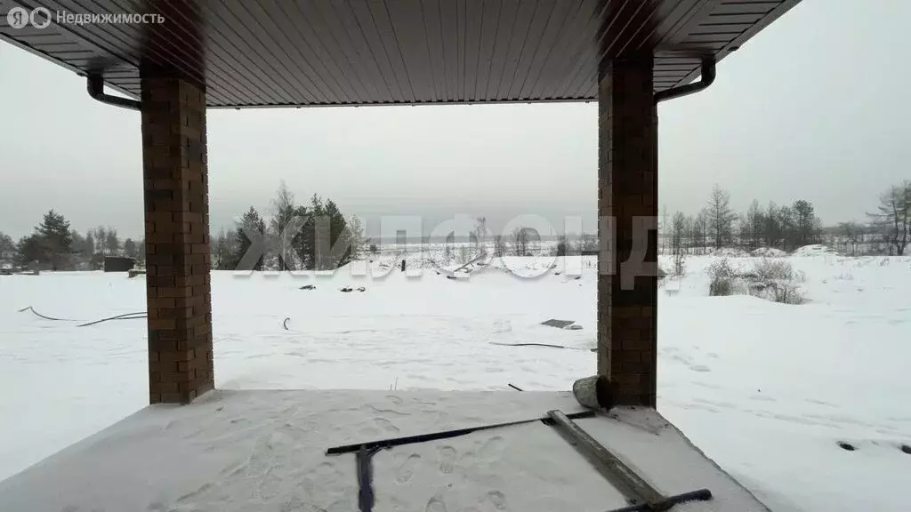 Дом в село Ямное, улица Победы (100 м) - Фото 1