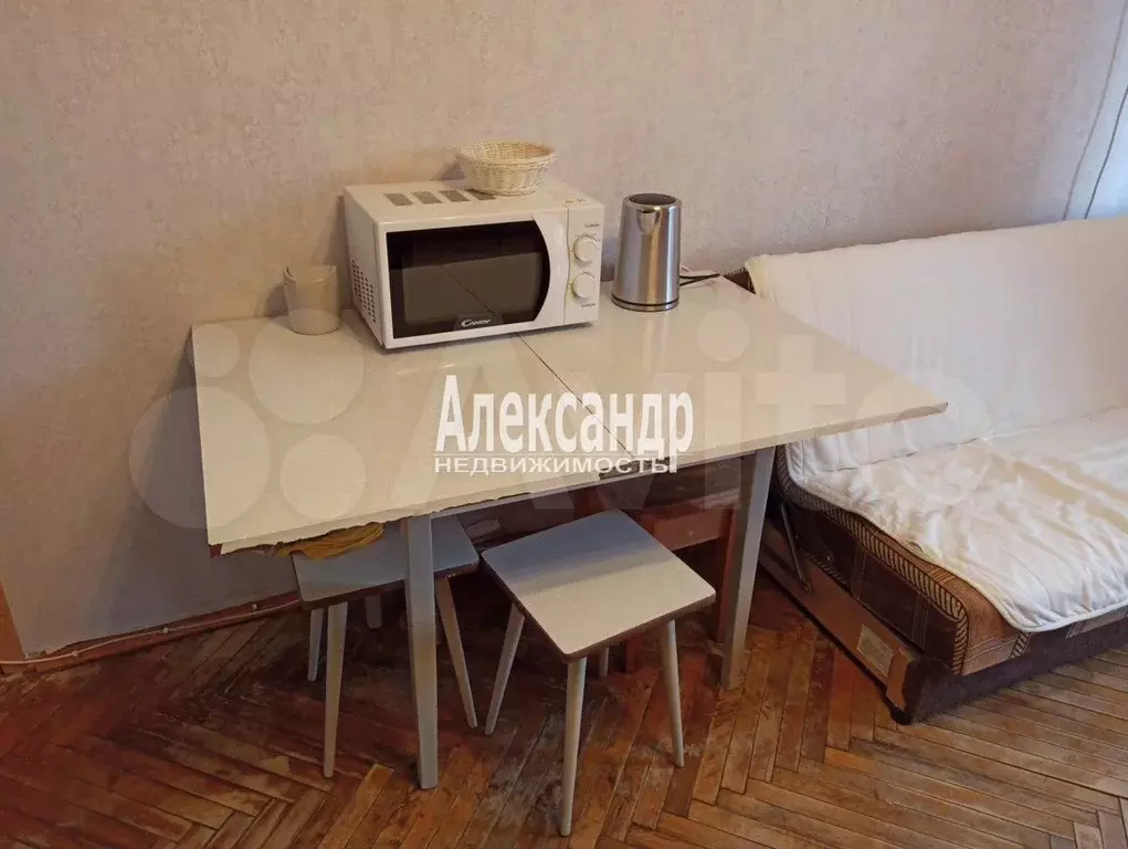 Комната 15,6 м в 3-к., 4/5 эт. - Фото 1