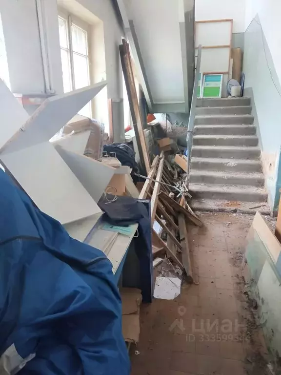 Помещение свободного назначения в Псковская область, Великие Луки ... - Фото 1
