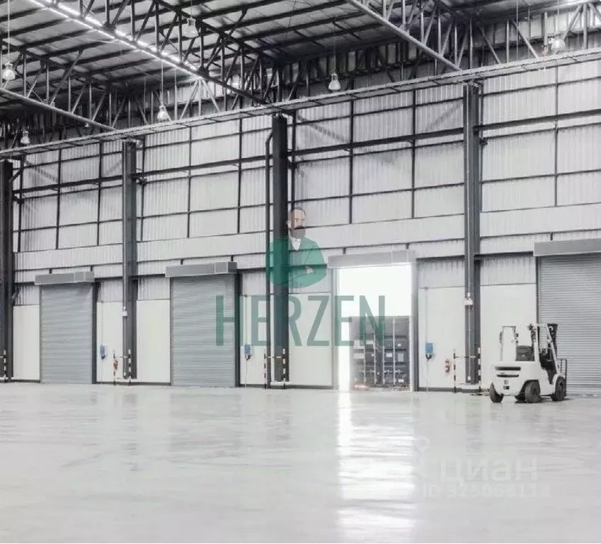 Производственное помещение в Москва Новосходненское ш., 5А (3351 м) - Фото 1