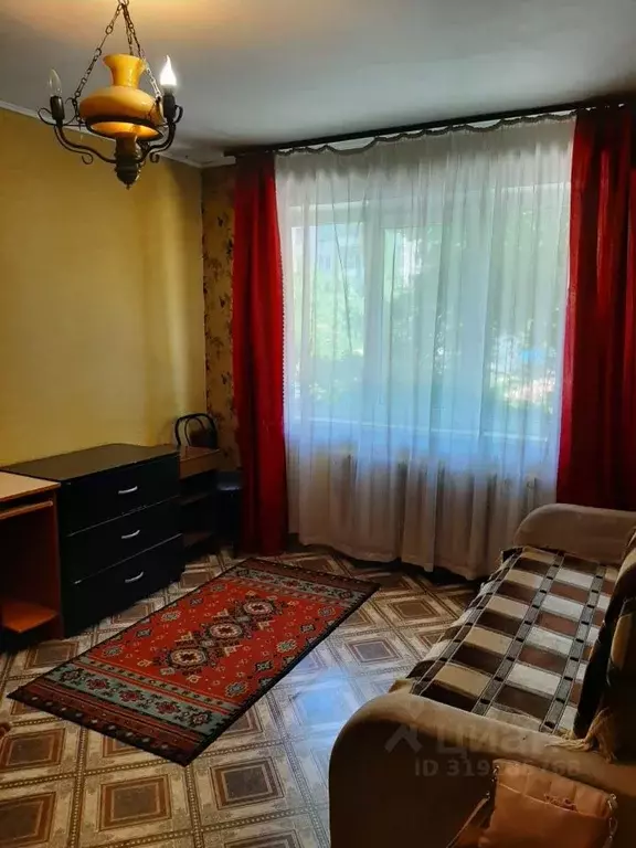 1-к кв. Новосибирская область, Новосибирск ул. Кошурникова, 13/2 (30.0 ... - Фото 0