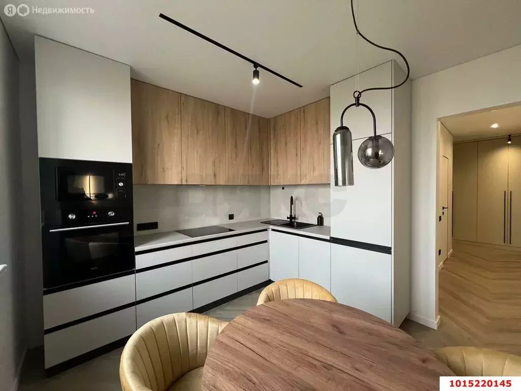 2-комнатная квартира: Краснодар, улица Селезнёва, 104/1 (65 м) - Фото 1