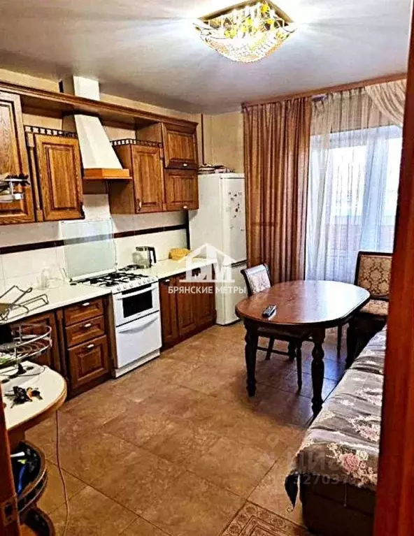 2-к кв. Брянская область, Брянск ул. Романа Брянского, 17 (79.3 м) - Фото 1