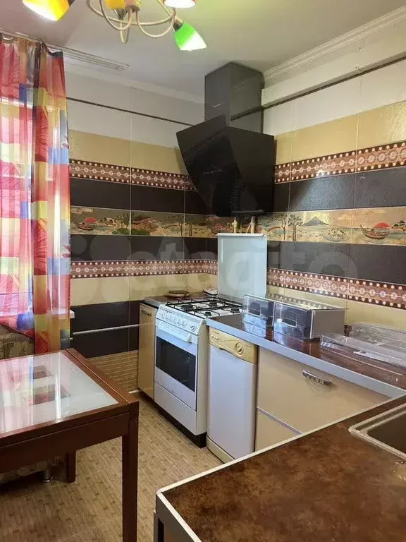 3-к. квартира, 64,8 м, 2/9 эт. - Фото 1