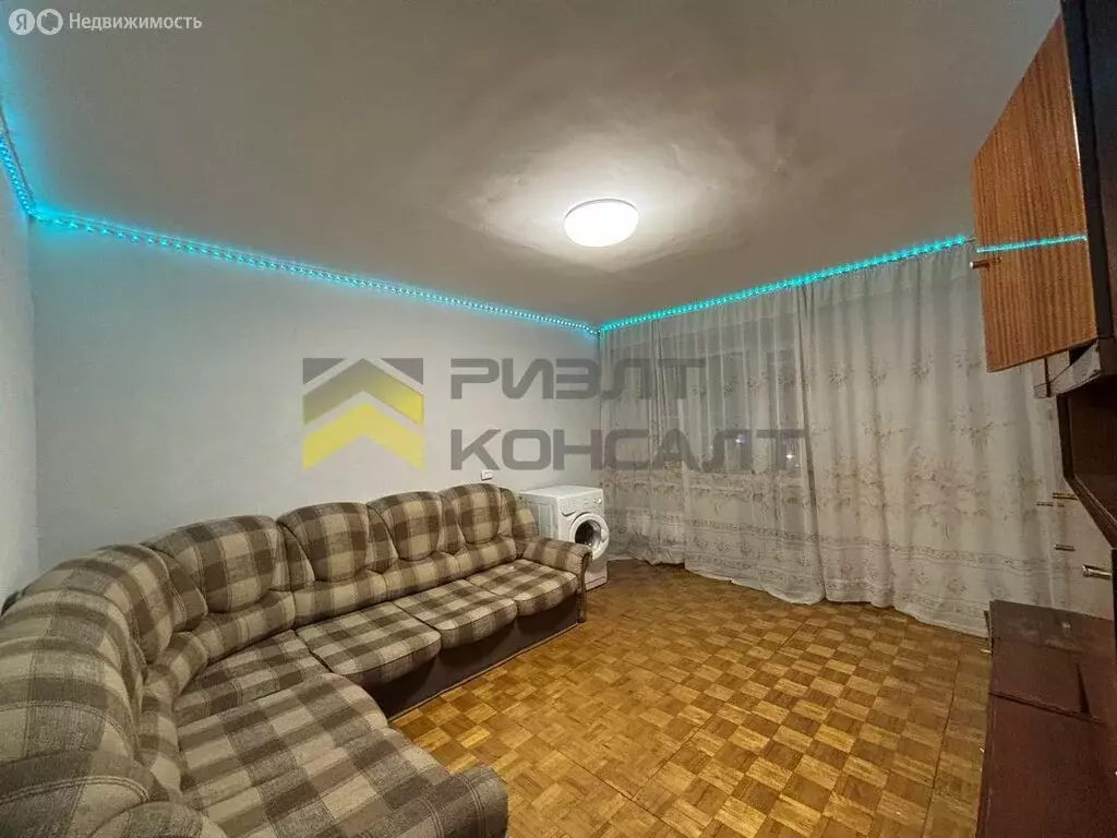 2-комнатная квартира: Омск, улица Красный Путь, 18 (54 м) - Фото 2