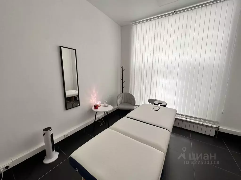 Помещение свободного назначения в Татарстан, Казань ул. Павлюхина, ... - Фото 2