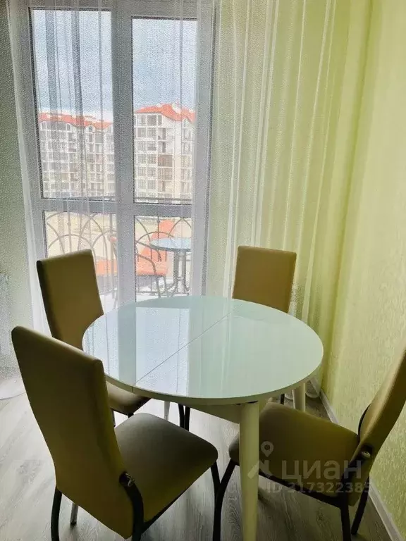2-к кв. Краснодарский край, Геленджик Крымская ул., 22к21 (75.0 м) - Фото 0
