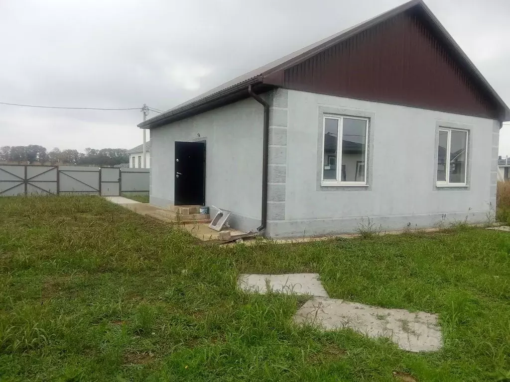 Дом в Краснодарский край, Темрюкский район, Краснострельское с/пос, ... - Фото 1