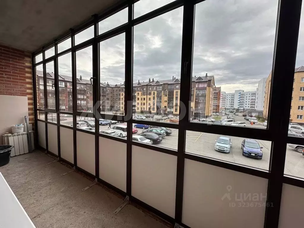 2-к кв. Хакасия, Абакан ул. Авиаторов, 6 (68.0 м) - Фото 2