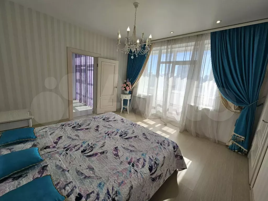 2-к. квартира, 70 м, 8/17 эт. - Фото 1