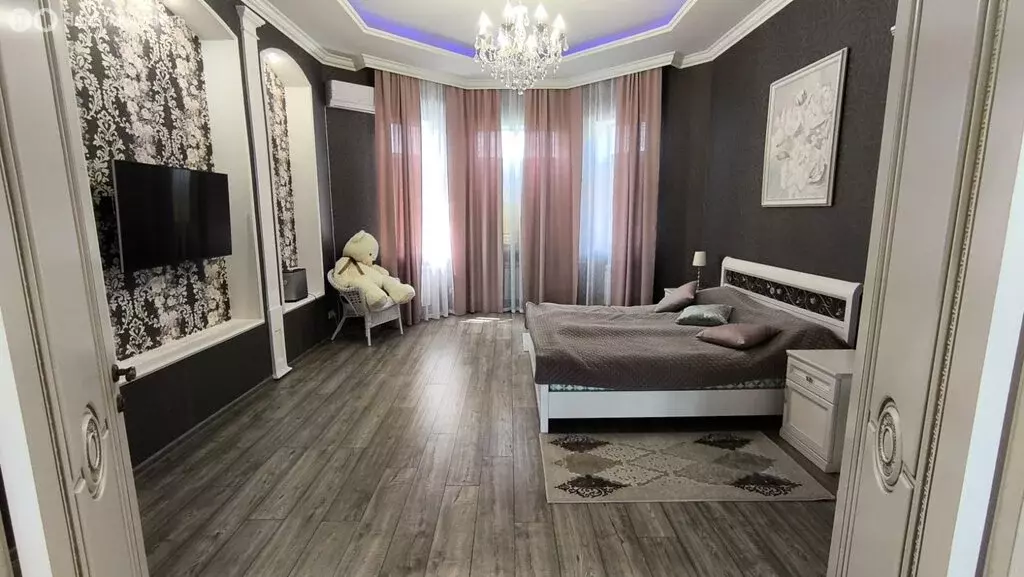 Дом в Липецк, улица Салтыкова-Щедрина (846 м) - Фото 1