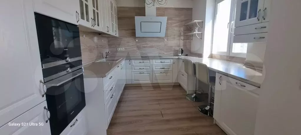 2-к. квартира, 64 м, 7/22 эт. - Фото 0