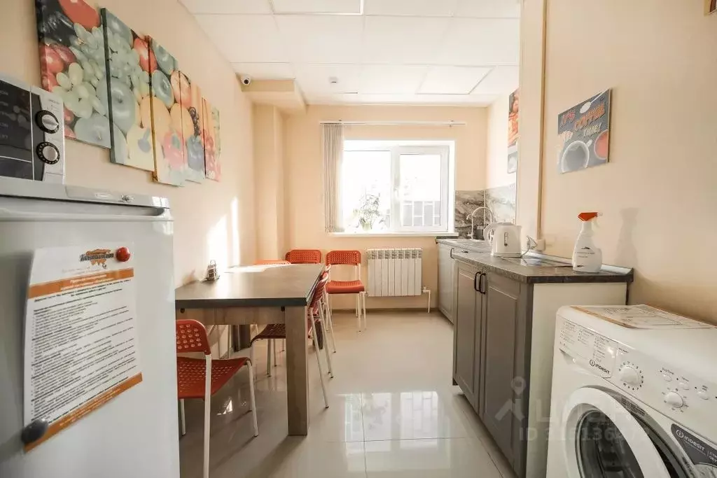 Комната Тюменская область, Тобольск 6-й мкр, 38 - Фото 1