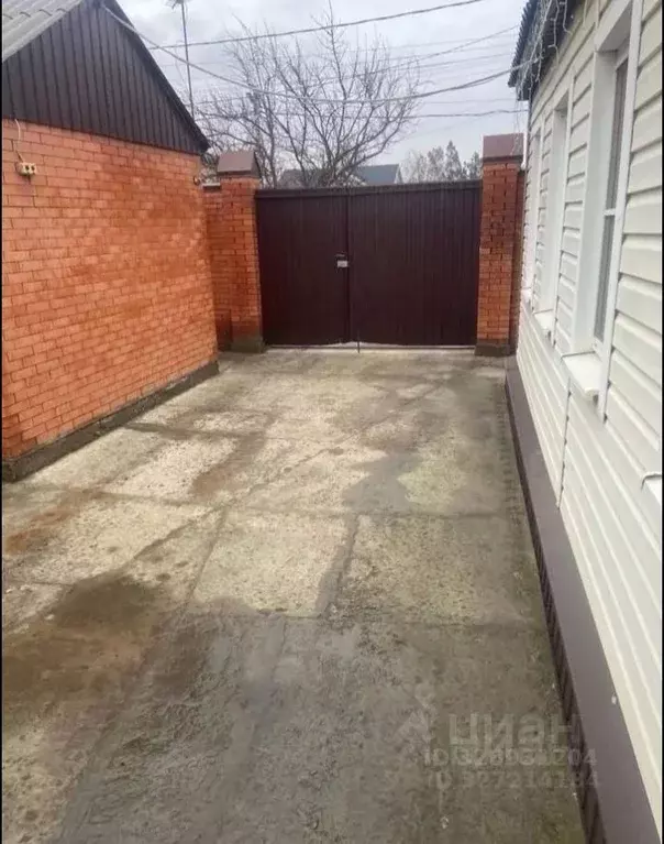 Дом в Ростовская область, Батайск Колхозная ул. (40 м) - Фото 1