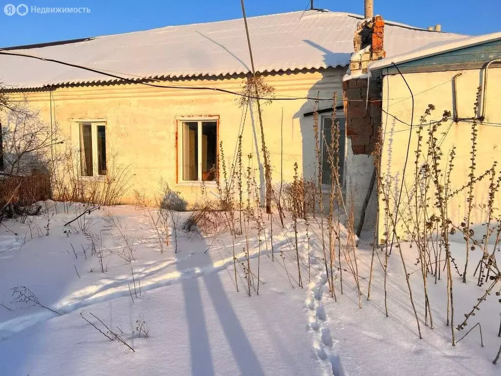 3-комнатная квартира: Сенгилеевский район, Красногуляевское городское ... - Фото 0