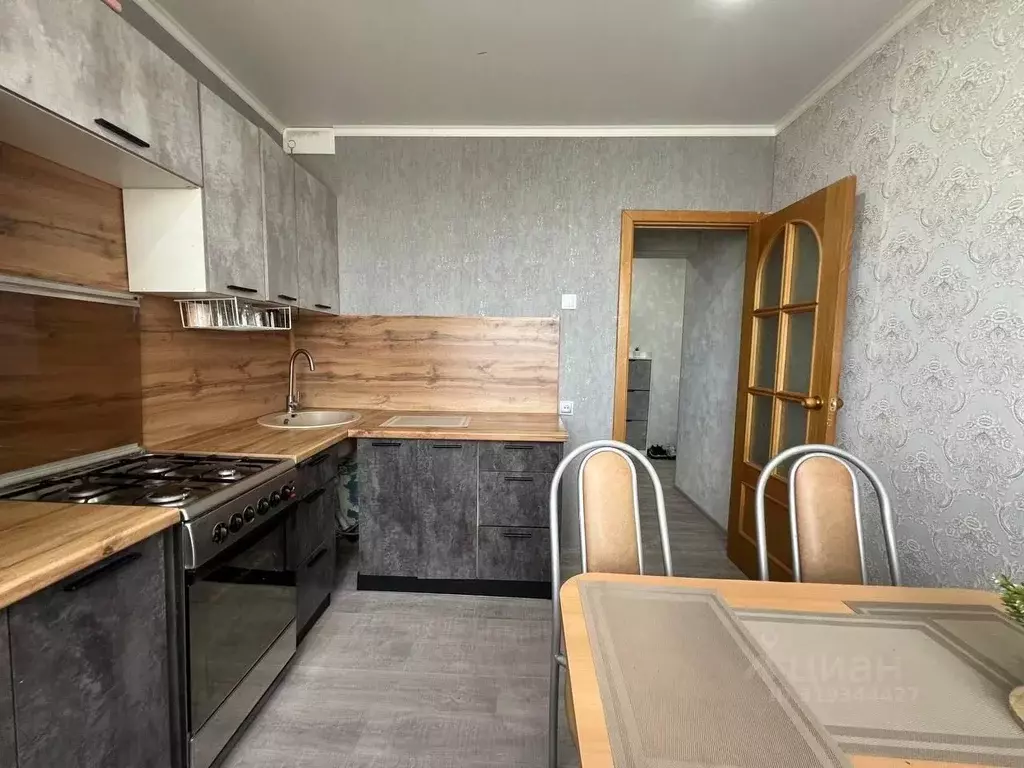 3-к кв. Оренбургская область, Оренбург Индивидуальная ул., 7 (63.1 м) - Фото 1