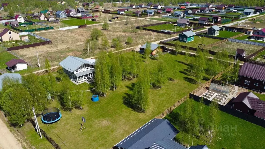 Участок в Владимирская область, Александровский район, Каринское ... - Фото 0