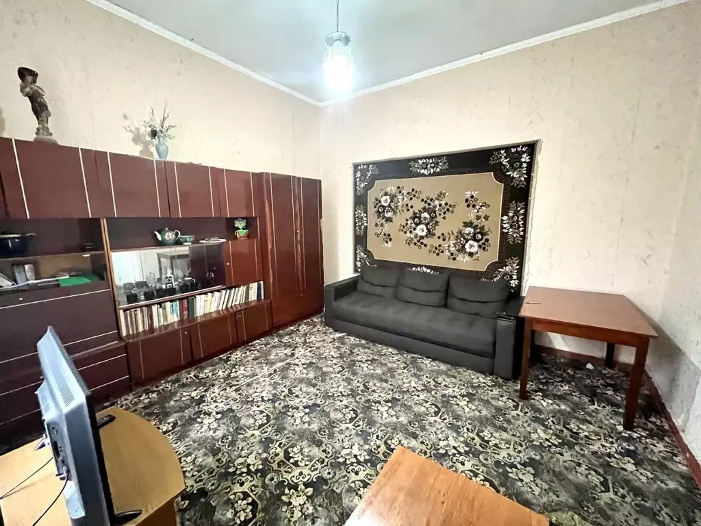 Дом в Краснодарский край, Гулькевичский район, с. Новоукраинское ... - Фото 2