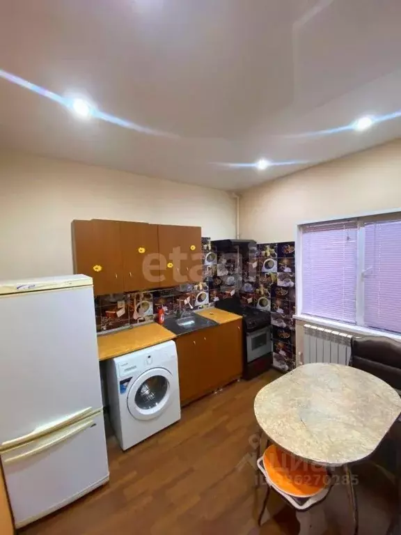 Таунхаус в Саратовская область, Энгельс Совхозная ул., 35 (39 м) - Фото 1