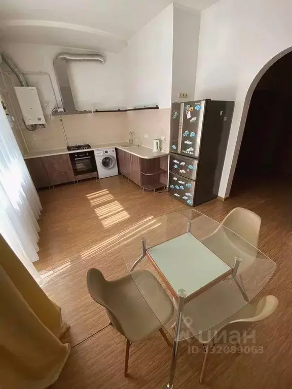2-к кв. Крым, Евпатория ул. Шевченко, 37 (106.0 м) - Фото 1