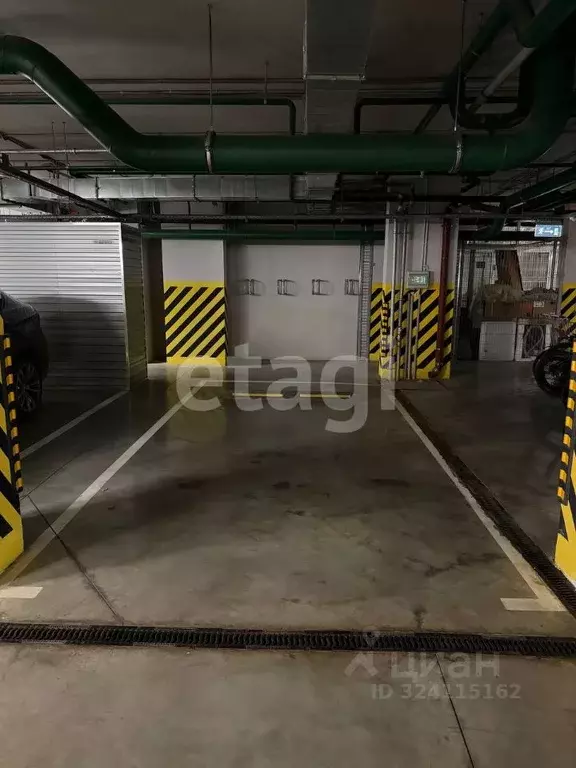 Гараж в Москва ул. Янковского, 1к2 (18 м) - Фото 1