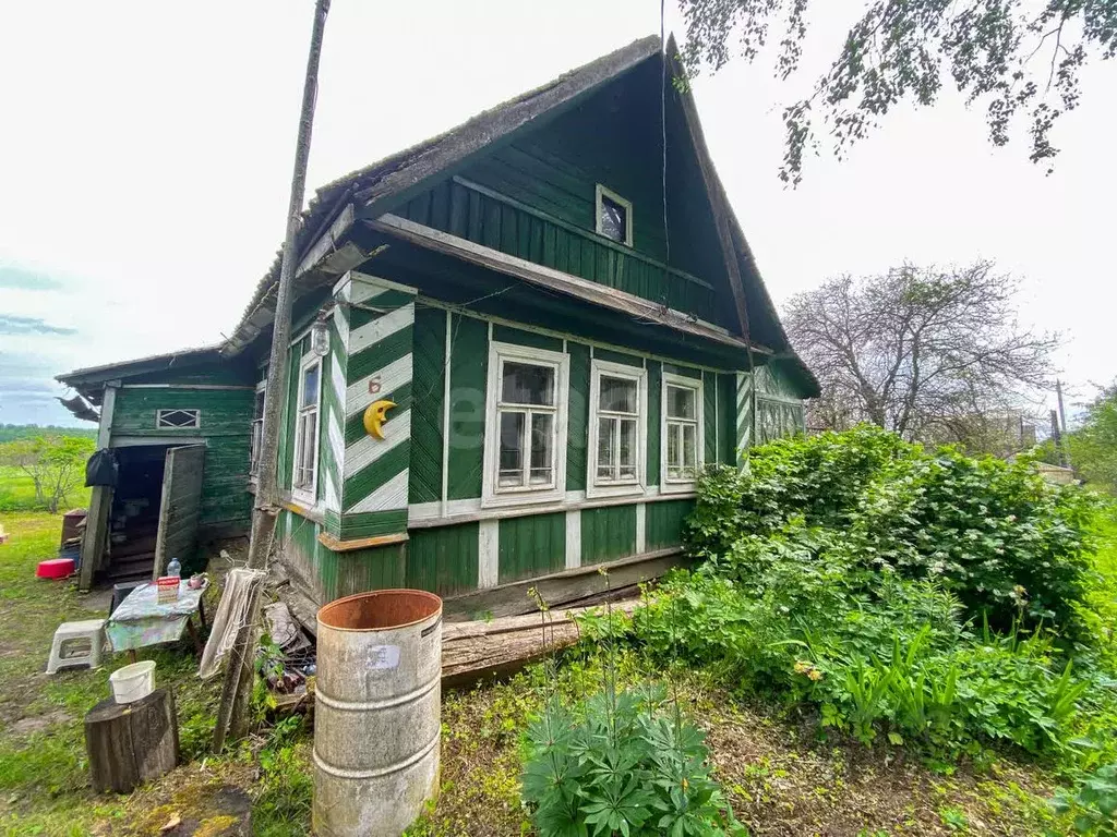 Дом в Новгородская область, Шимский район, Подгощское с/пос, д. ... - Фото 0