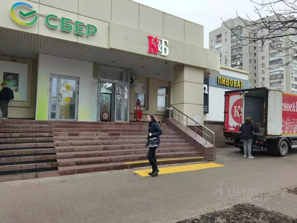 Помещение свободного назначения в Белгородская область, Белгород бул. ... - Фото 1