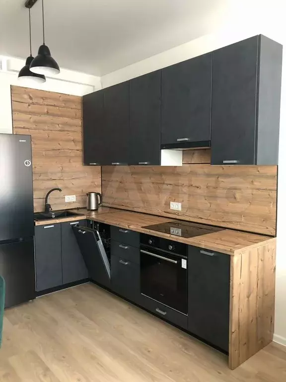 2-к. квартира, 60 м, 2/17 эт. - Фото 0