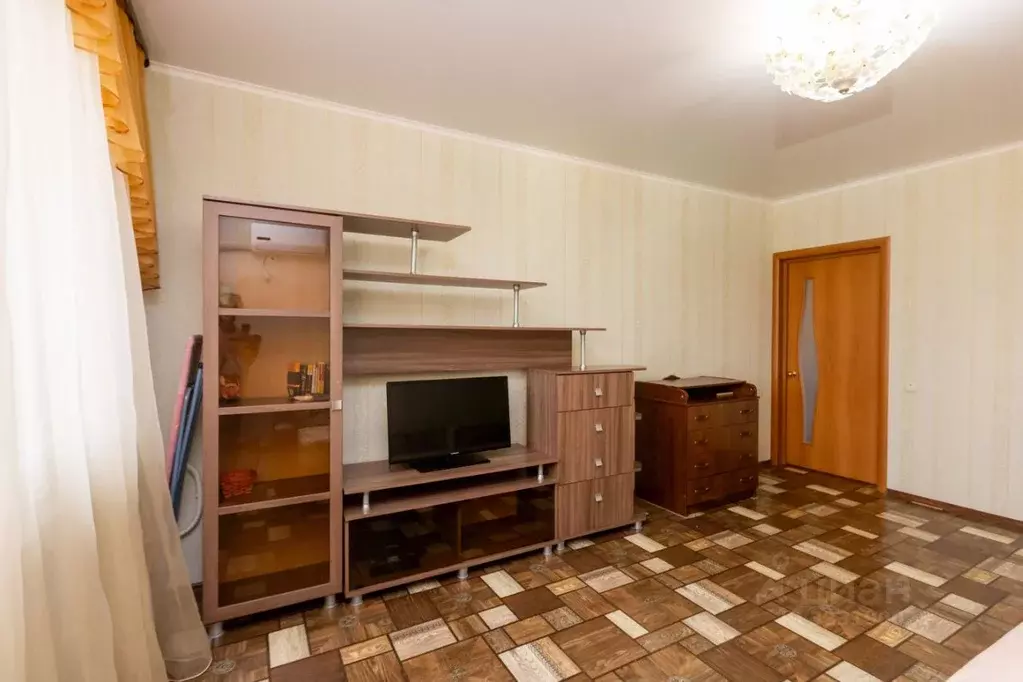 1-к кв. Оренбургская область, Оренбург просп. Гагарина, 21/7 (46.3 м) - Фото 1