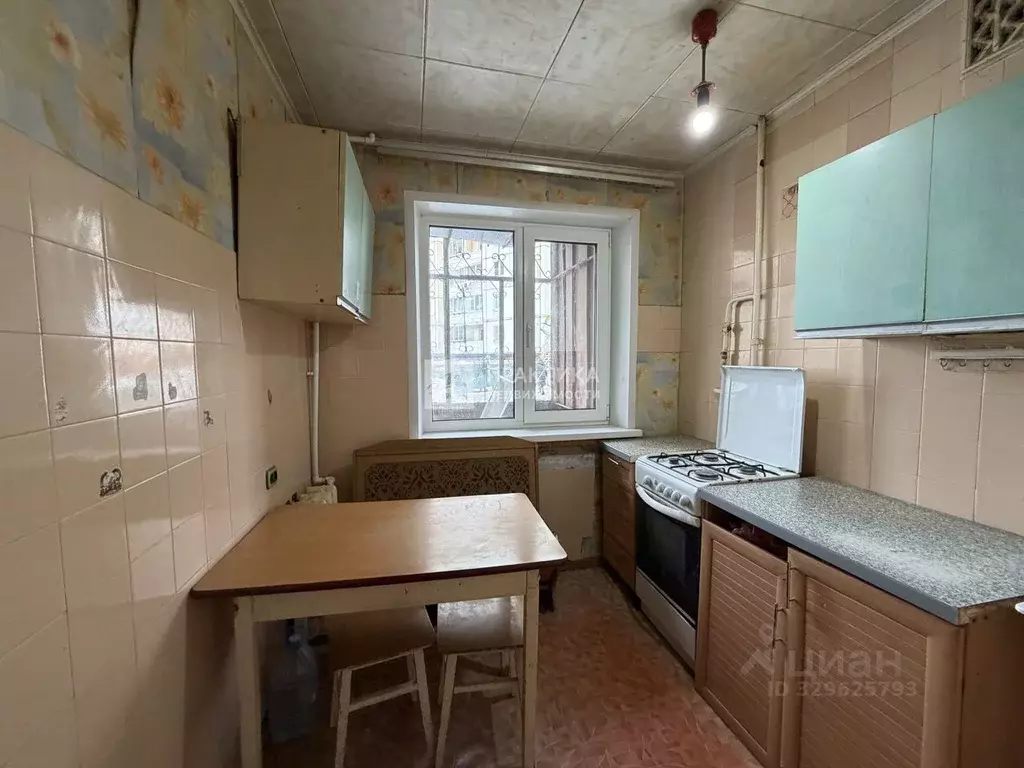 3-к кв. Липецкая область, Липецк просп. Победы, 12 (61.5 м) - Фото 0