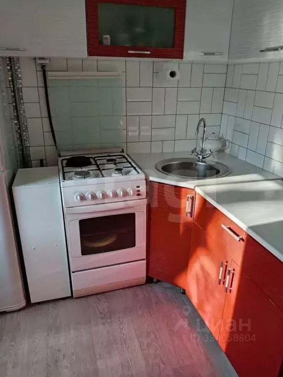 2-к кв. Алтайский край, Барнаул Комсомольский просп., 86 (40.0 м) - Фото 2