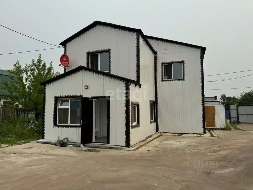 Дом в Амурская область, Белогорск Мельничная ул., 54 (200 м) - Фото 0