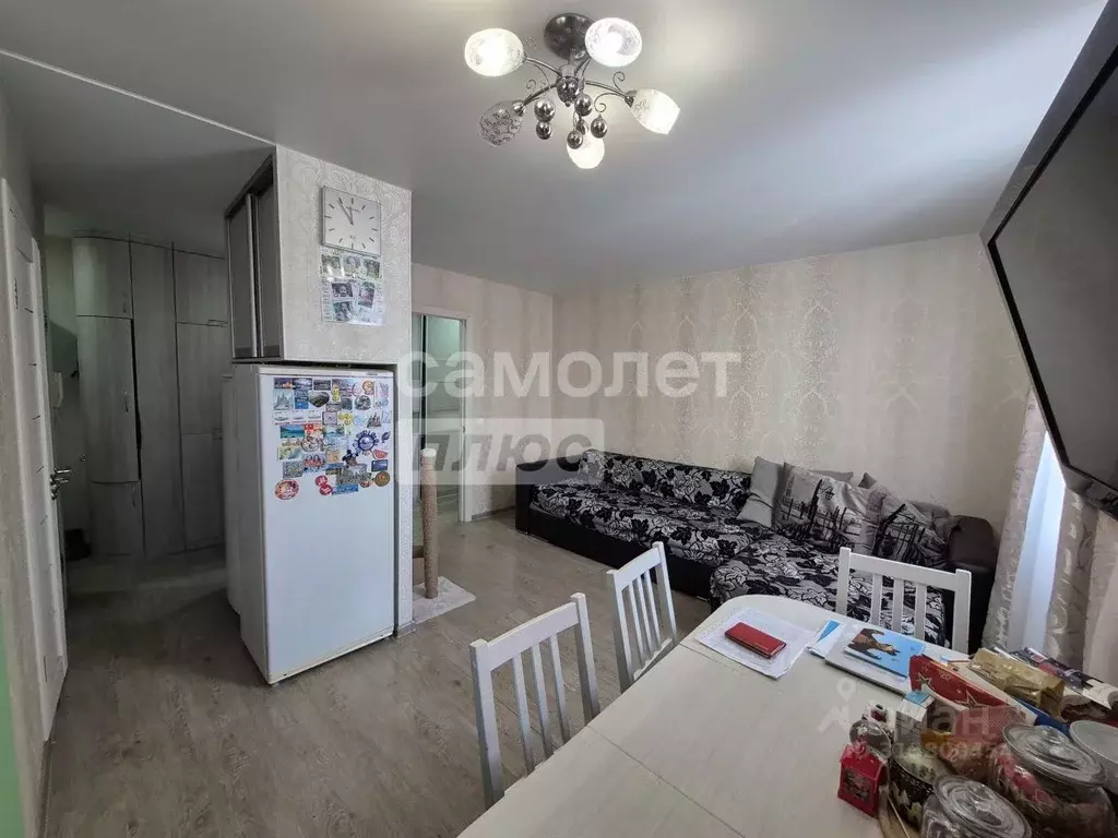 3-к кв. Волгоградская область, Волгоград ул. Ткачева, 3 (57.3 м) - Фото 1