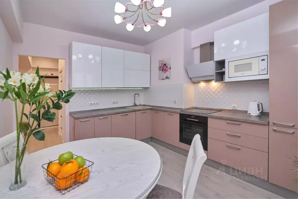 2-к кв. Иркутская область, Иркутск ул. Ядринцева, 33 (58.2 м) - Фото 1