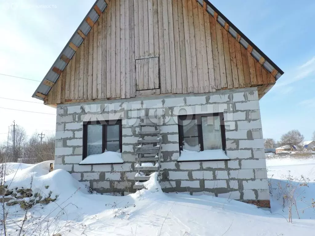Дом в Новосибирская область, рабочий посёлок Коченёво, улица Максима ... - Фото 1