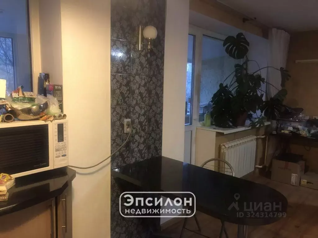 Студия Курская область, Курск ул. Карла Маркса, 14 (61.9 м) - Фото 2