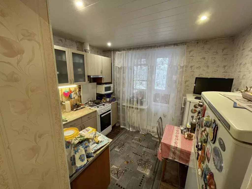 1-к кв. Ленинградская область, Кириши просп. Героев, 10 (33.5 м) - Фото 1