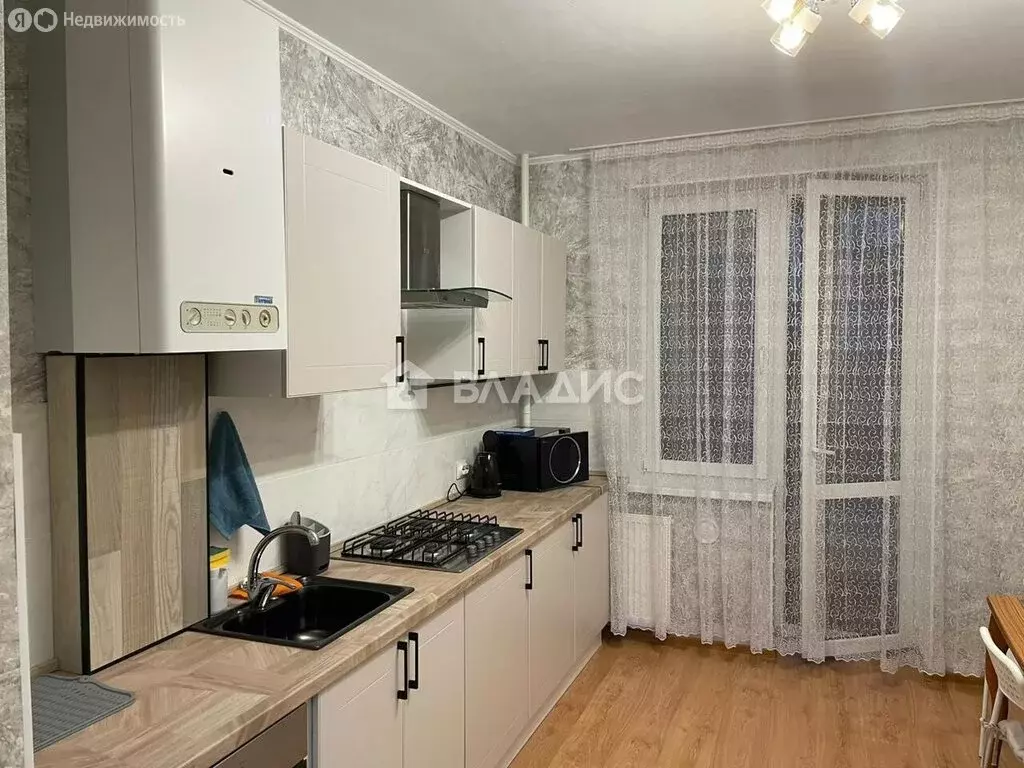 1-комнатная квартира: Калининград, Римская улица, 33к1 (44.7 м) - Фото 0