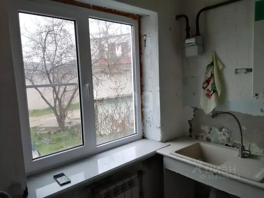 2-к кв. Крым, Феодосия муниципальный округ, Щебетовка пгт ул. Ленина, ... - Фото 1