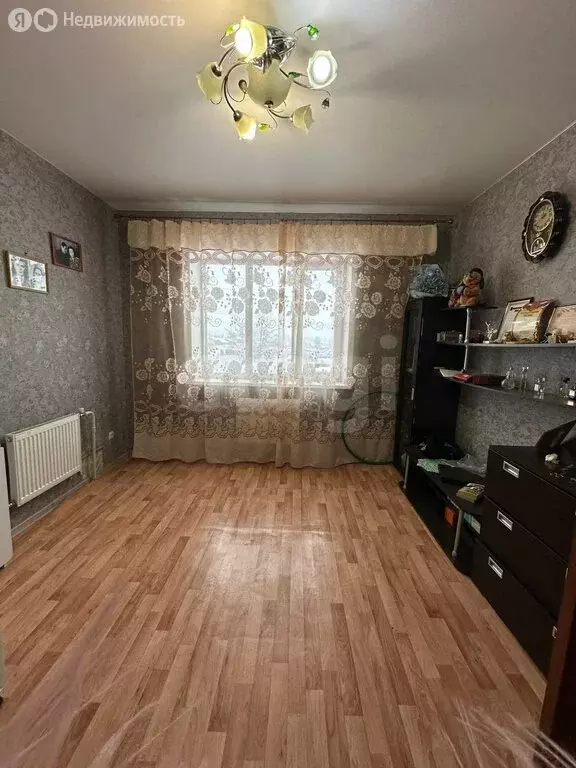 3-комнатная квартира: село Выльгорт, Рабочая улица, 11 (49.2 м) - Фото 1