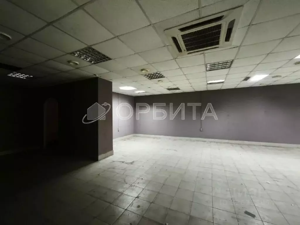 Помещение свободного назначения в Тюменская область, Тюмень Заречный ... - Фото 1
