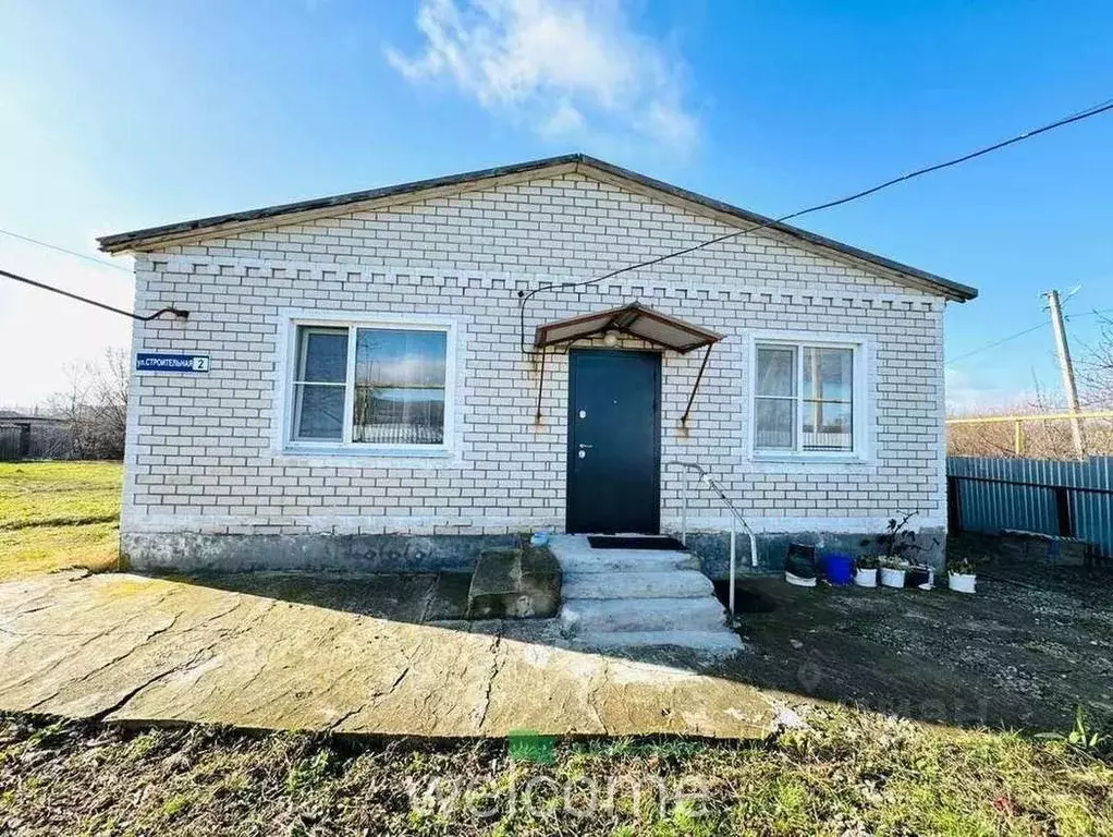 Дом в Ставропольский край, Кочубеевский муниципальный округ, пос. ... - Фото 1