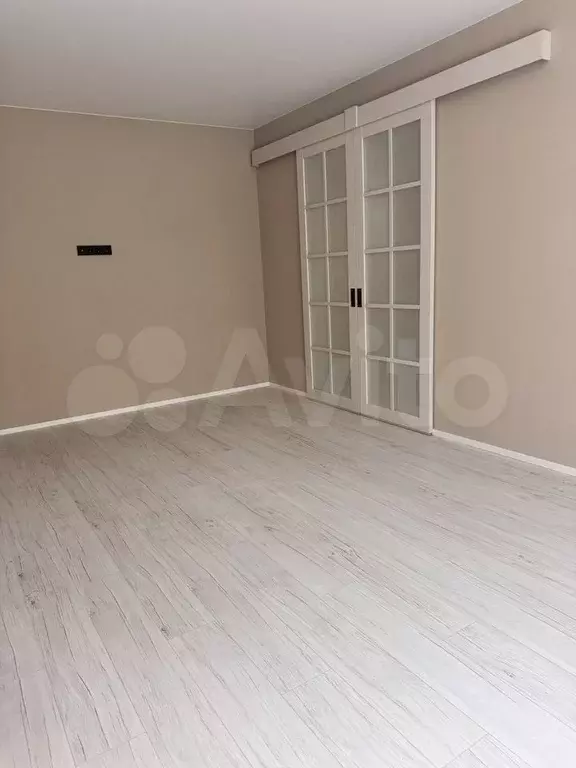 2-к. квартира, 64 м, 1/3 эт. - Фото 0