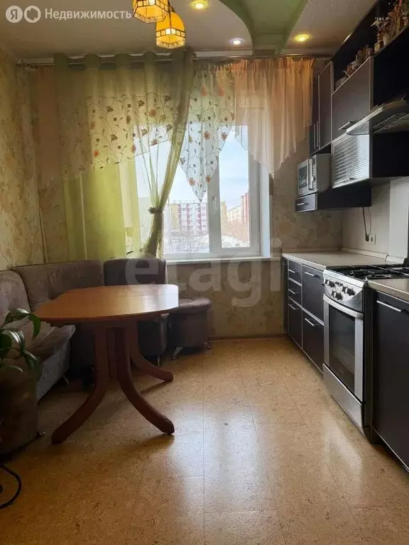 2-комнатная квартира: Новый Уренгой, улица 26-го съезда КПСС, 4А (52.5 ... - Фото 1