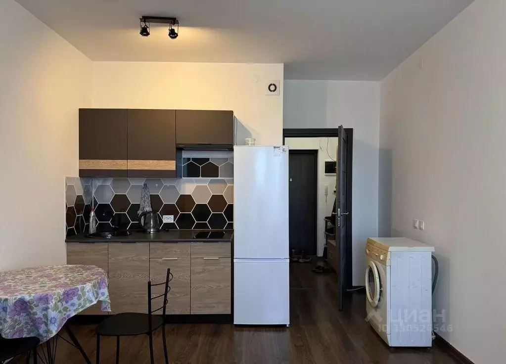 Студия Санкт-Петербург ул. Верхне-Каменская, 5 (23.0 м) - Фото 2